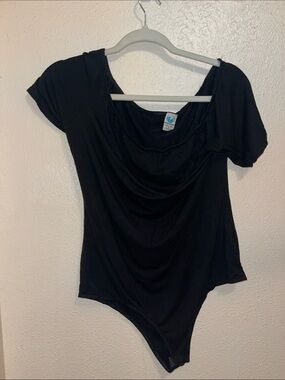 Black Draped Short-Sleeve Bodysuit with Cowl Neck - Women